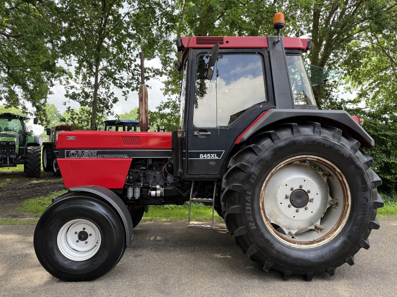 Case IH 845 XL 2WD