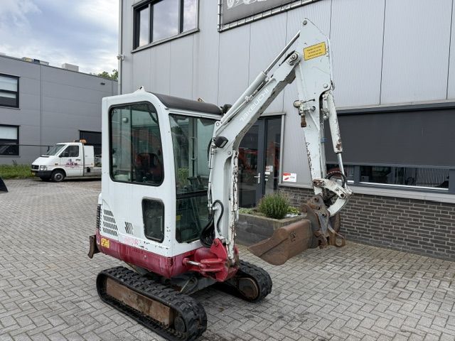 Takeuchi TB016 bj2007 1.7T Minigraver Minikraan Kubota CAT