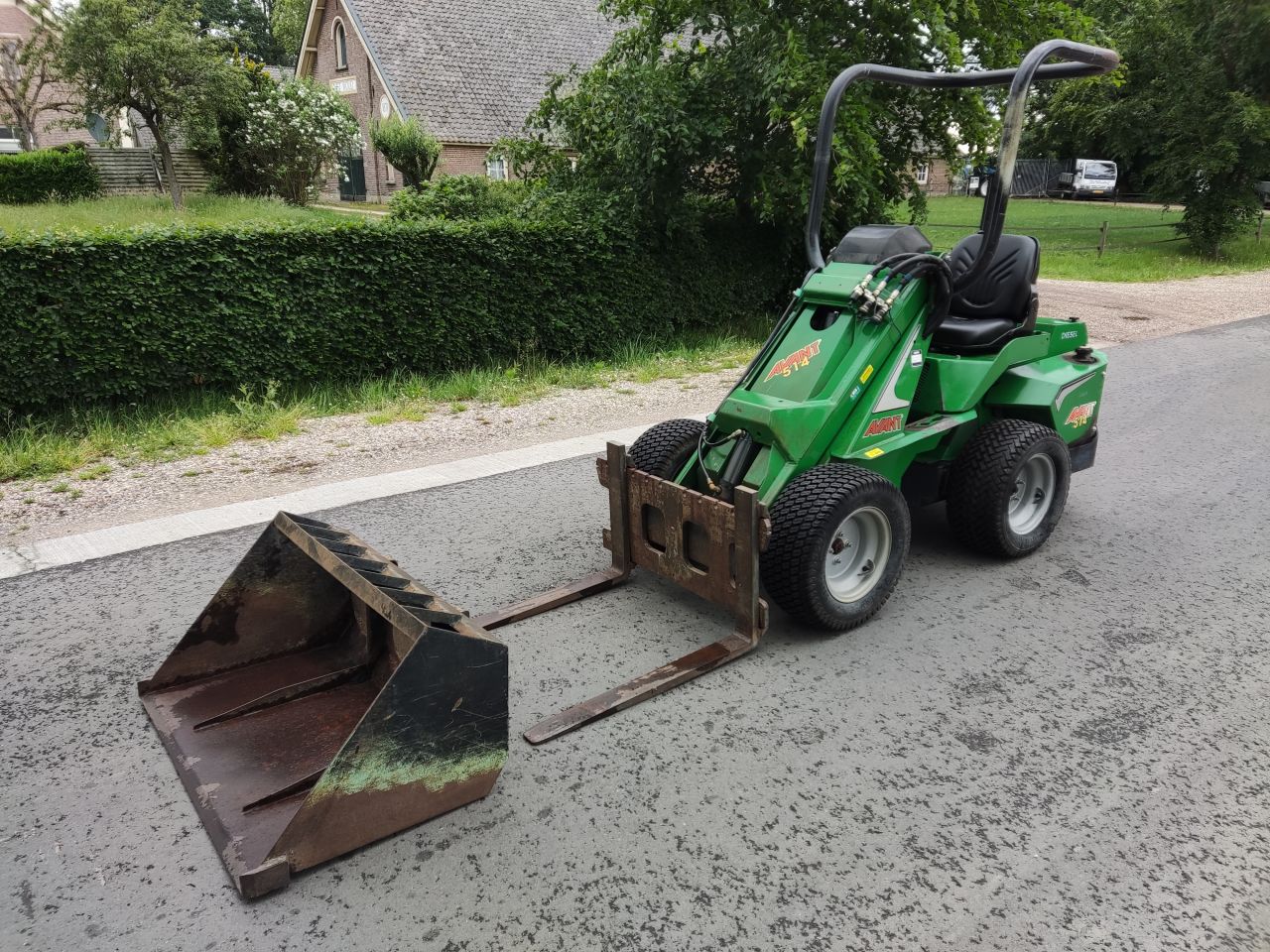 AVANT minishovel (type 514, Kubota diesel, bak / palletvork)