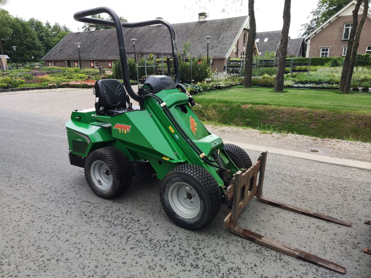 AVANT minishovel (type 514, Kubota diesel, bak / palletvork)