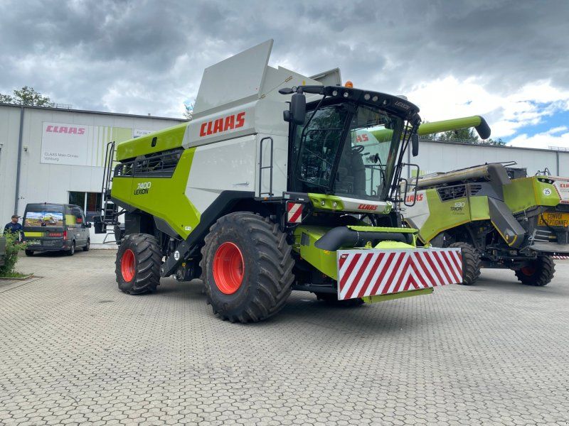 Claas 7400