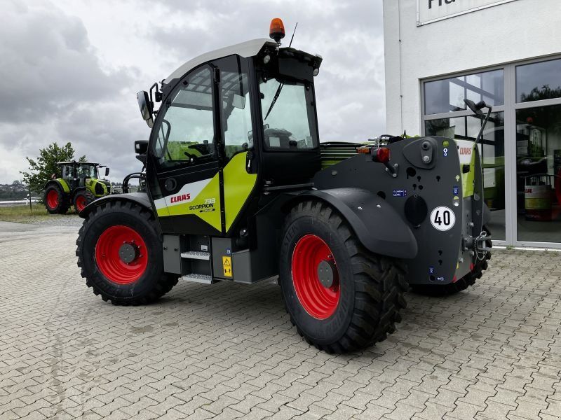 Claas SCORPION 733 VARIPOWER