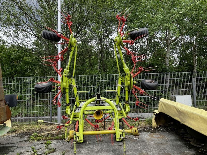 Claas VOLTO 640