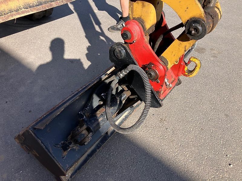 Caterpillar CAT 303.5E CR Minibagger *erst 483 Stunden *