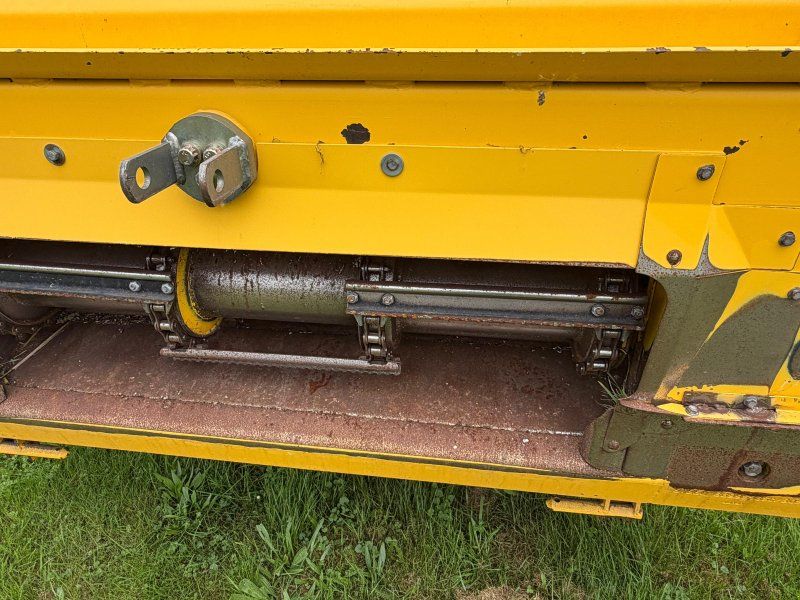 New Holland CR 10.90