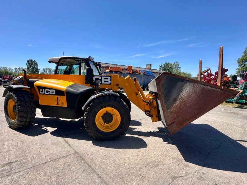JCB 541-70 AGRI SUPER
