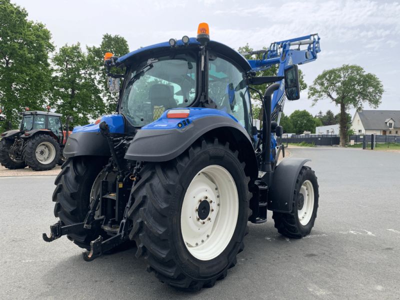 New Holland T5.120 DYNAMIC COMMAND