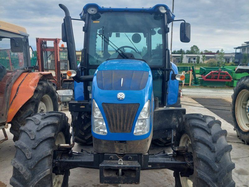 New Holland TD 5.85