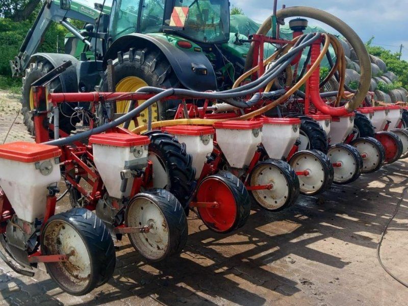 Becker Aeromat 12