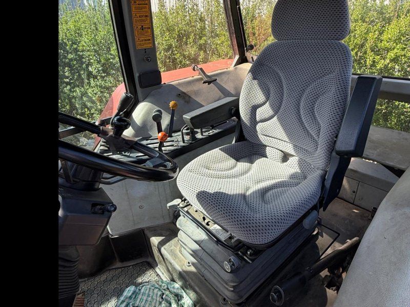 Case IH 5130 Powershift