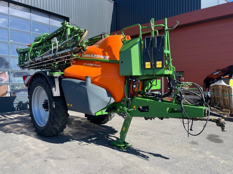 Amazone Pulvérisateur traîné UX 4200 SPECIAL