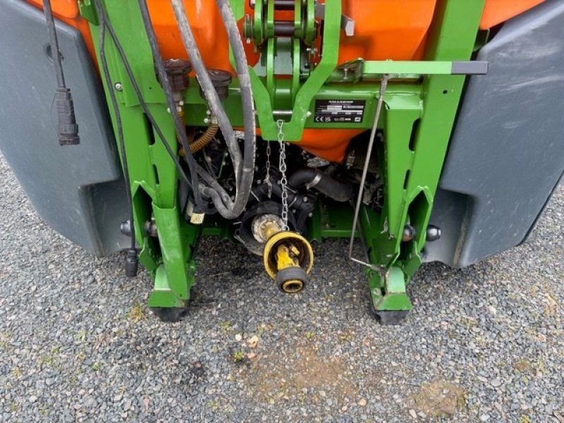 Amazone Pulvérisateur porté UF TWIN 3002