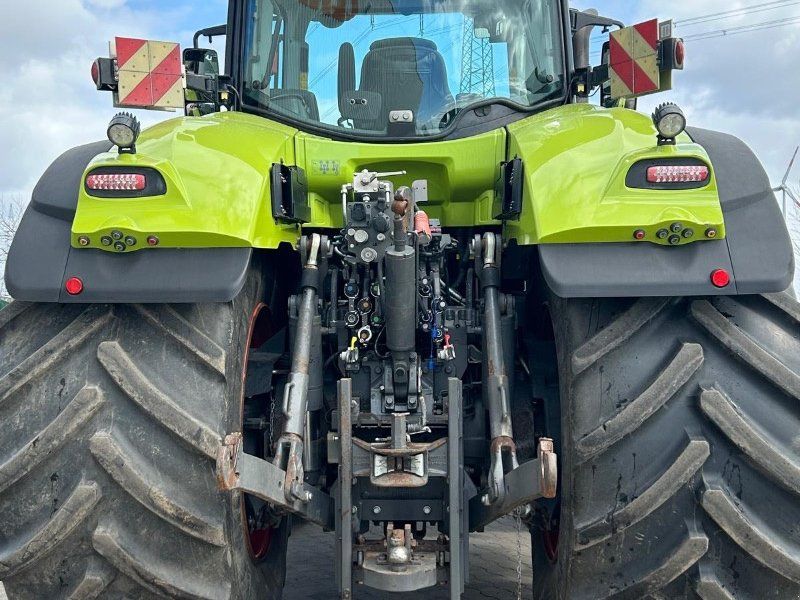 Claas Axion 950