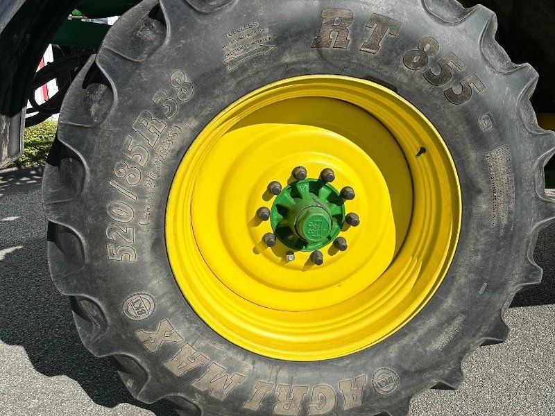 John Deere R952 i
