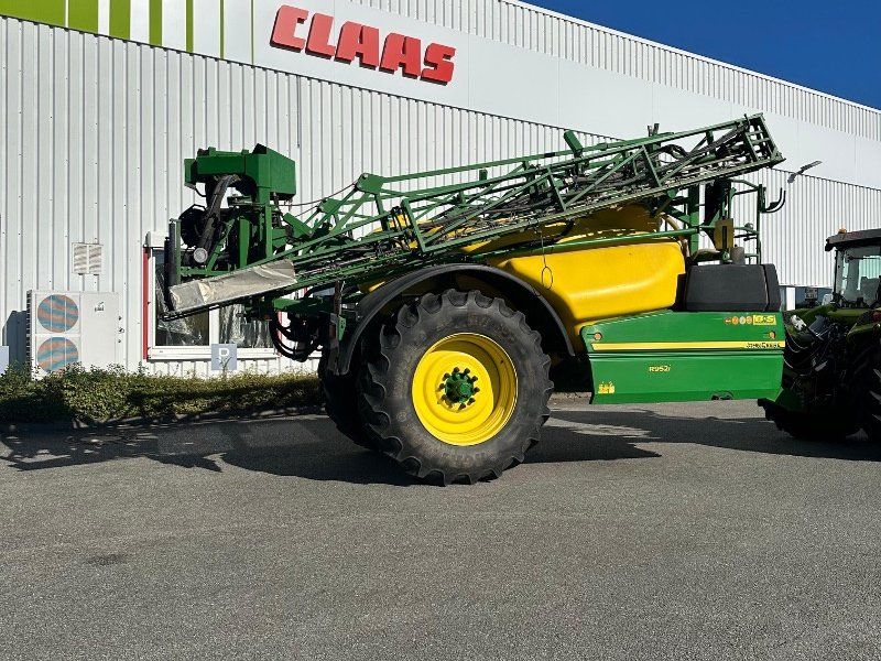 John Deere R952 i