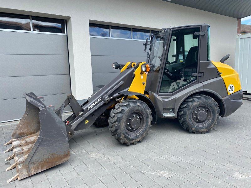 Ahlmann AX 700