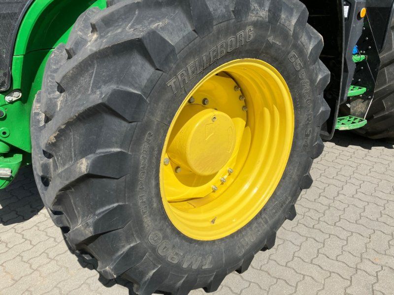 John Deere 7R 330