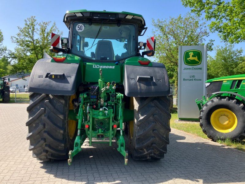 John Deere 7R 330