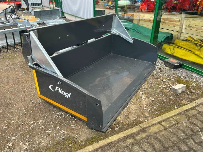 Fliegl Heck und Hochkippschaufel Gigant 2200mm
