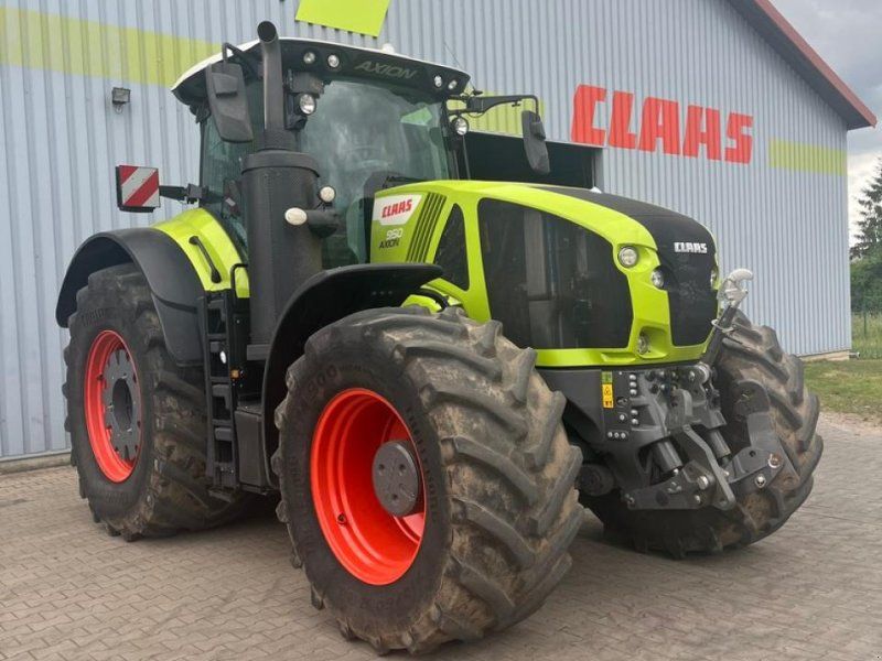 Claas Axion 950