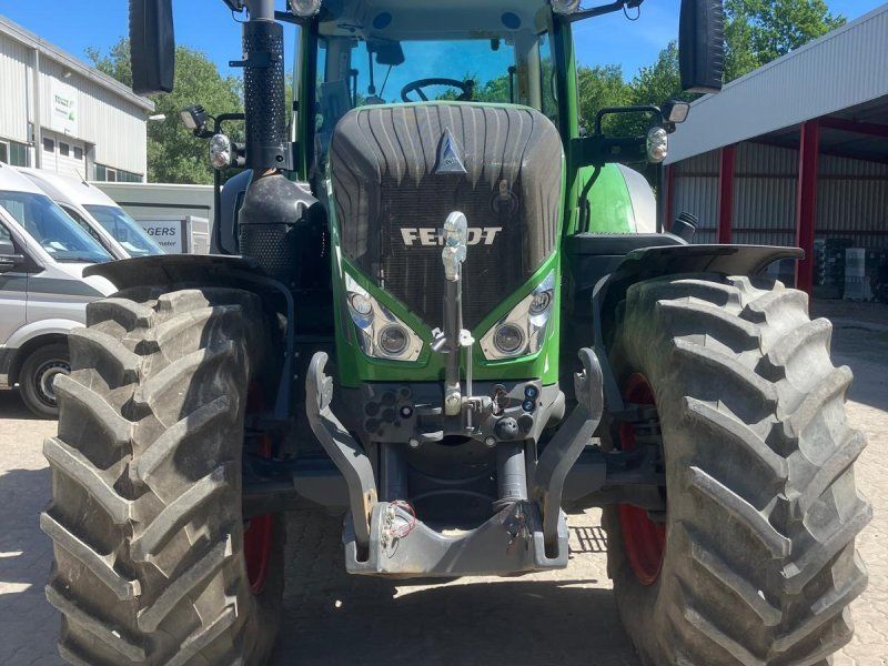 Fendt 826 Vario S4 PowerPlus