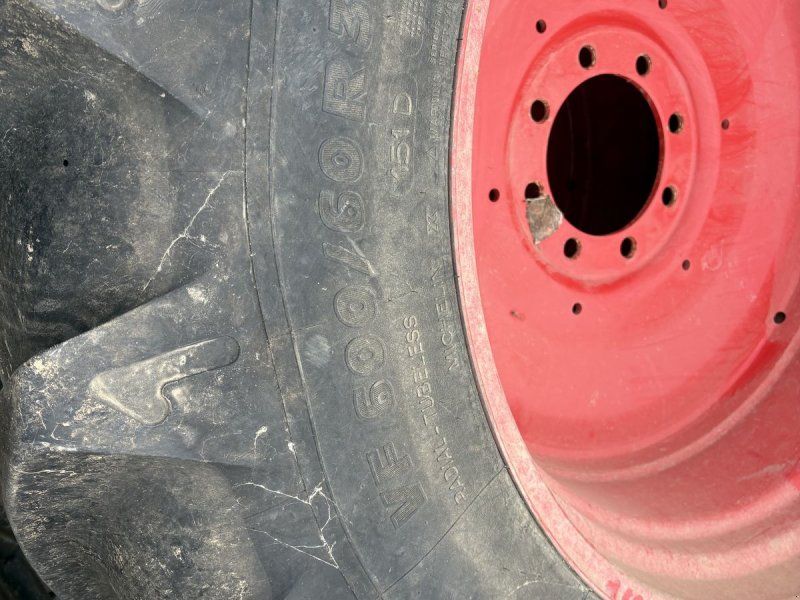 Michelin VF480/60R28 und VF600/60R38 zu Fendt 31