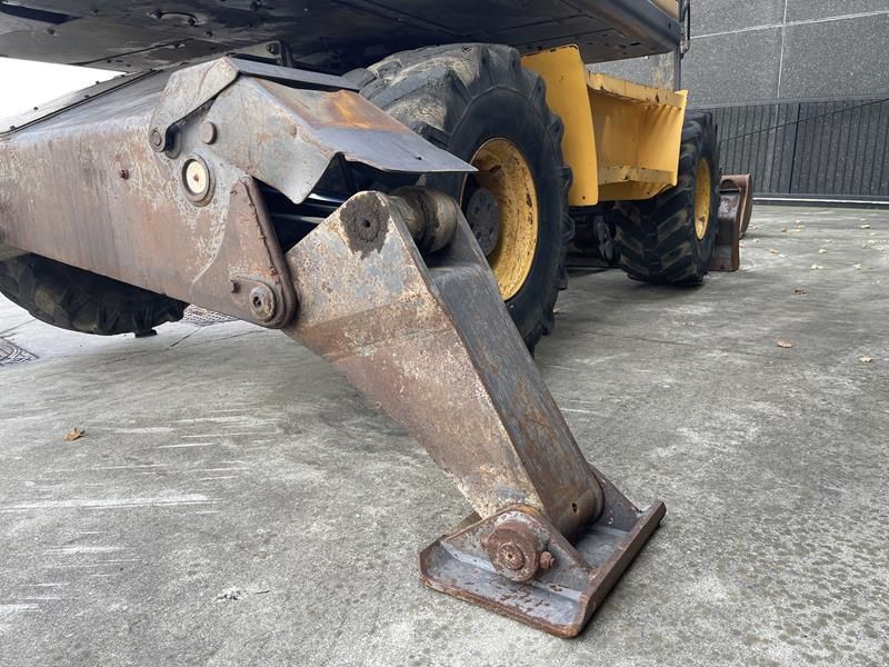 Volvo EW 140 B