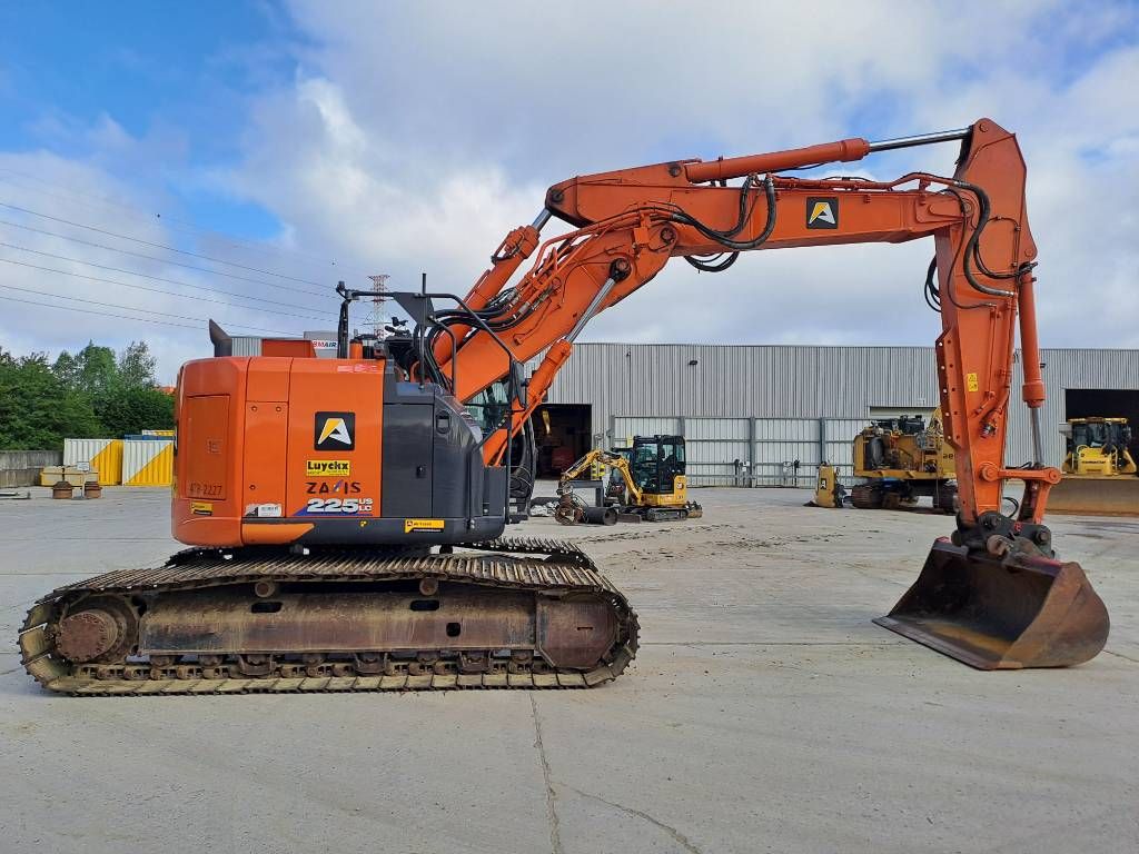 Hitachi ZX225USLC-6