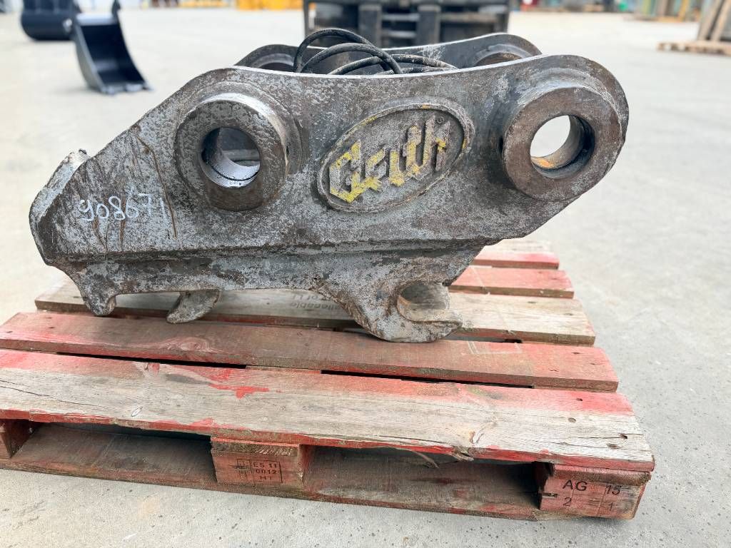 Miller Geith Komatsu PC210 / PC228 / PC240 Toggle favour