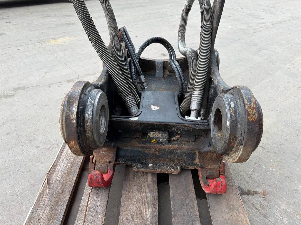 OilQuick OQ70/55 - 329D / 329E / 330F