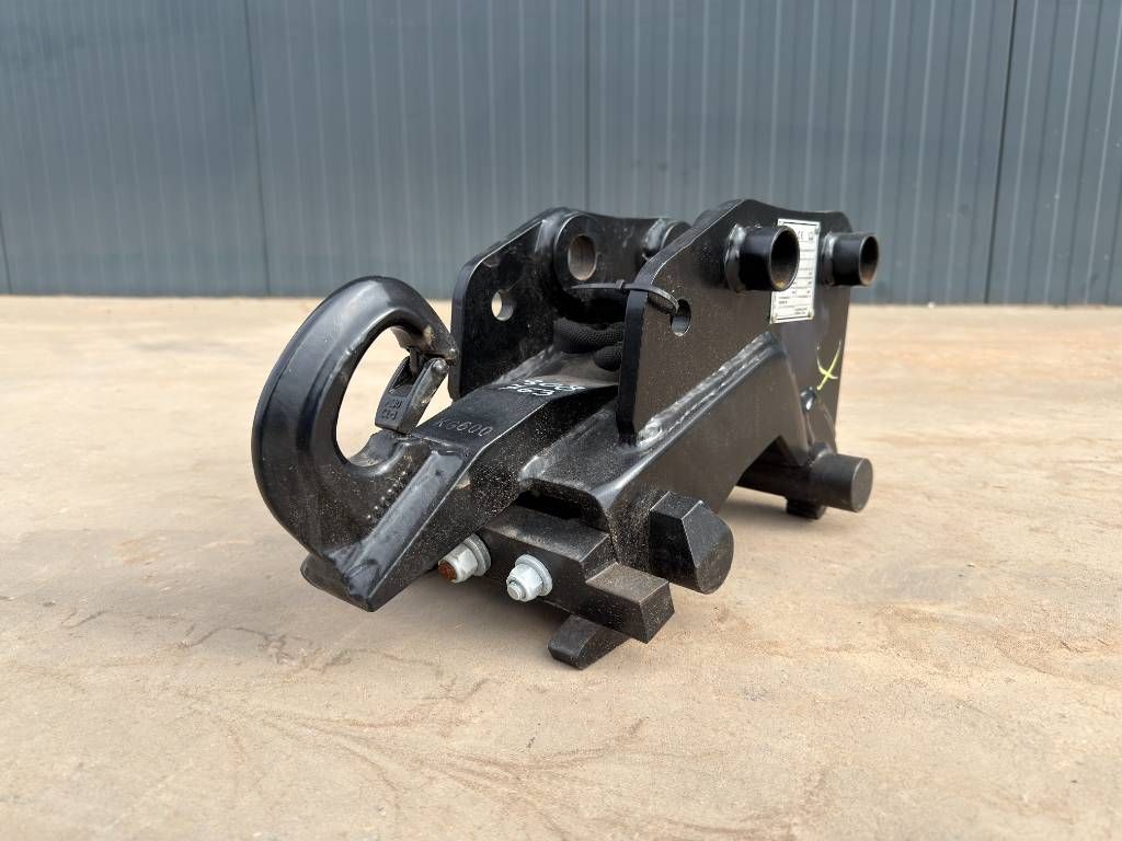 Verachtert CW05 - Caterpillar 302