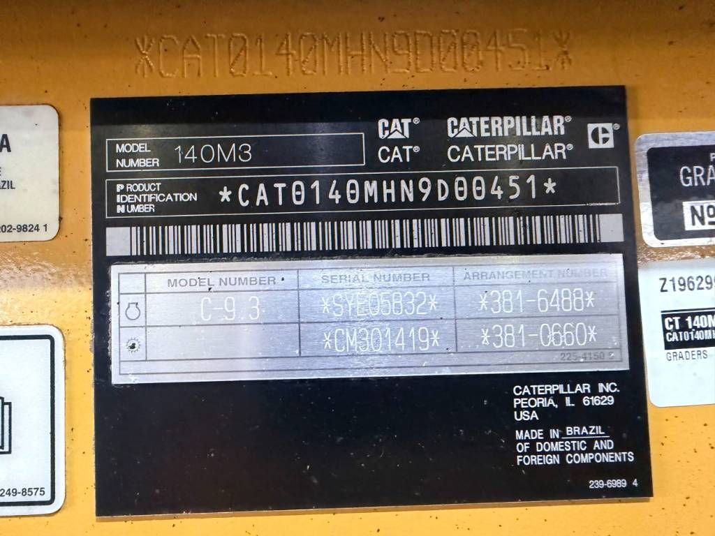 CAT 140M3