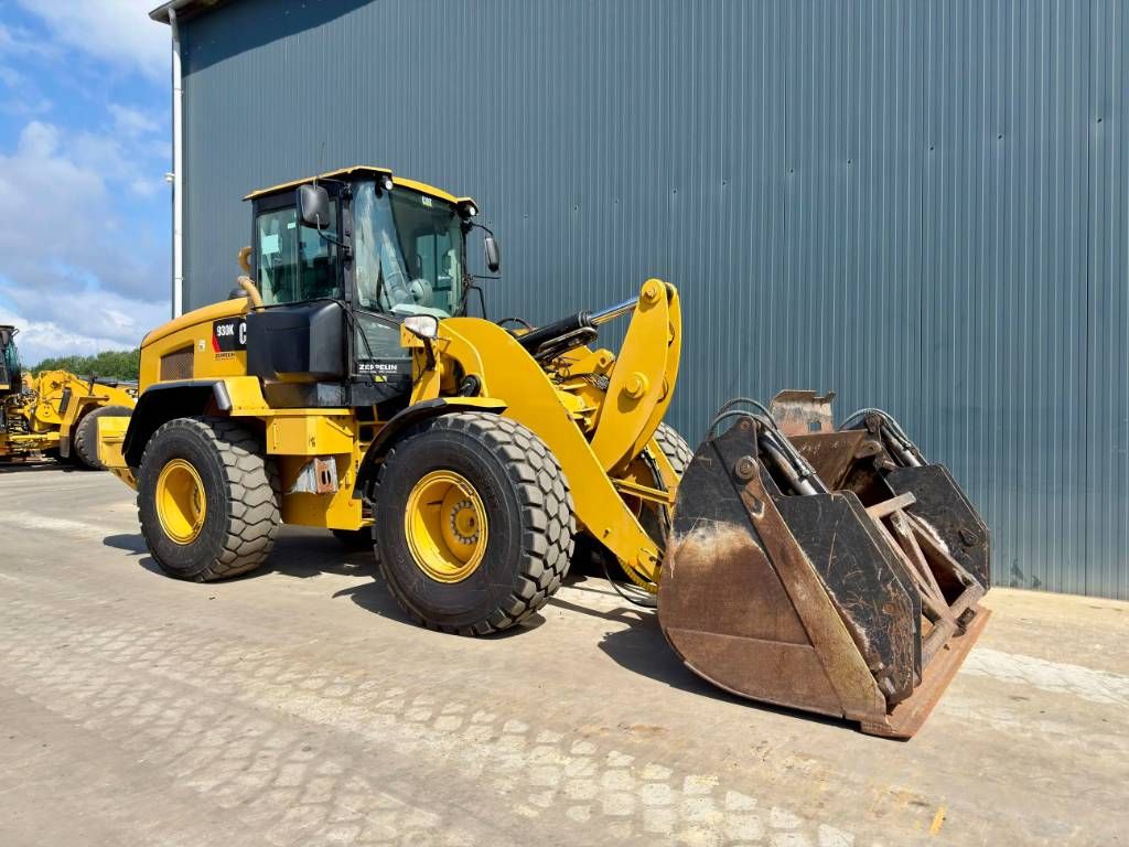 CAT 930K