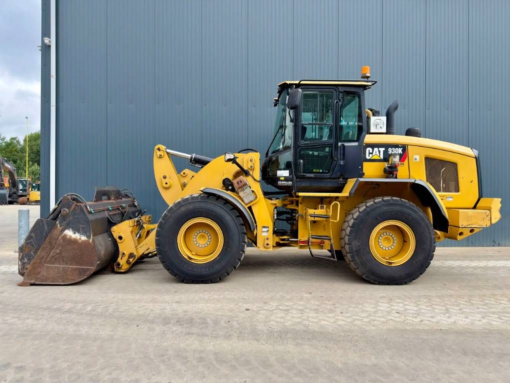 CAT 930K