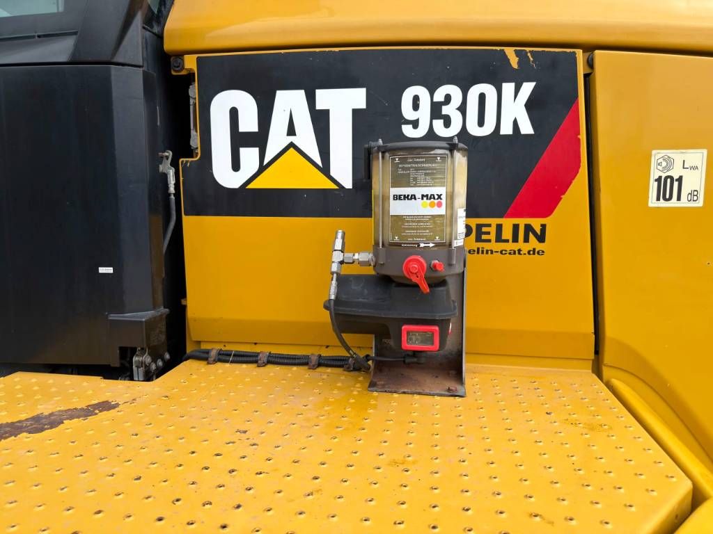CAT 930K