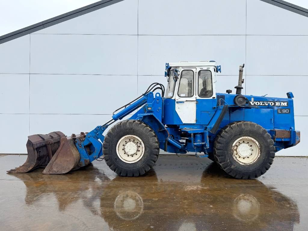 Volvo BM4400 - 3rd Function / 2 Buckets Included!
