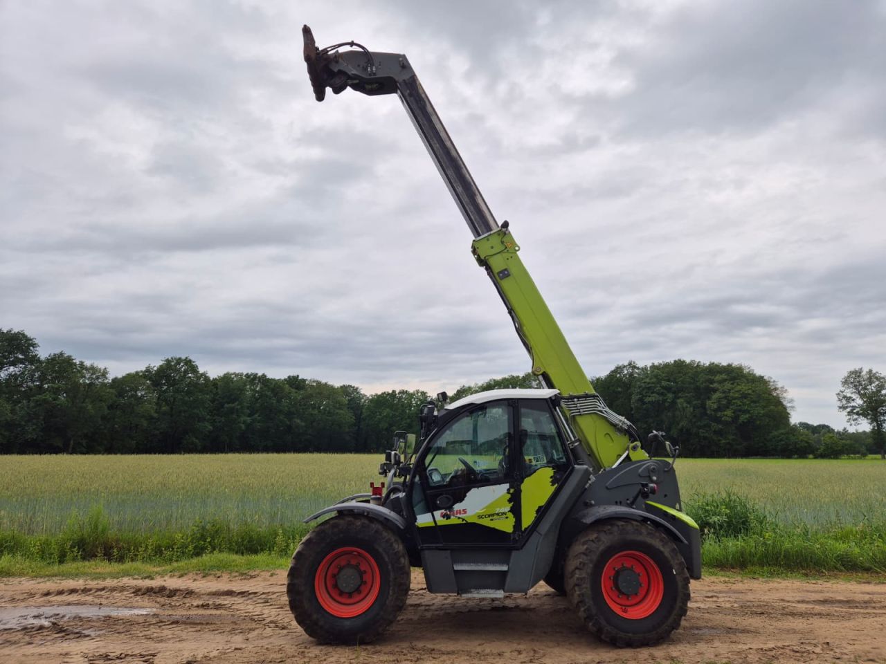Claas 746 Scopion Varipower