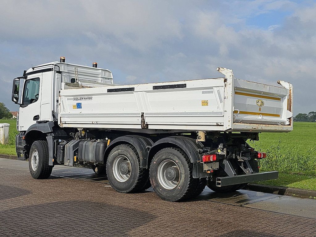 MERCEDES-BENZ AROCS 2646 6x4 meiller bordmat.