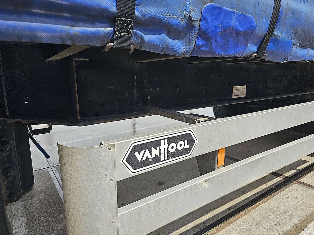 VAN HOOL 3B2014