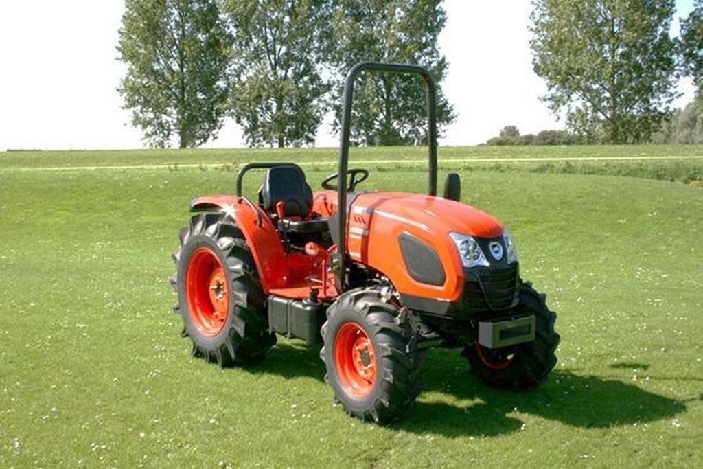 KIOTI DK5020 NHS 4wd tractor 50 pk aktie uitverkoop !!