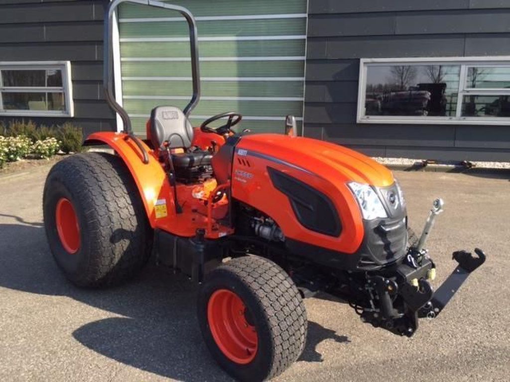 KIOTI DK5020 NHS 4wd tractor 50 pk aktie uitverkoop !!