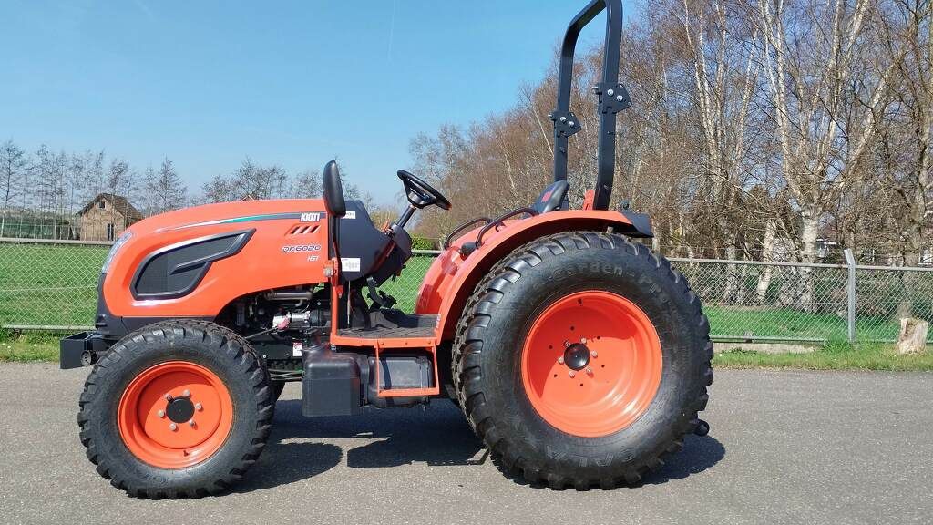 Aktie kioti traktoren DK4520 DK5020 NHS speciale aanbieding