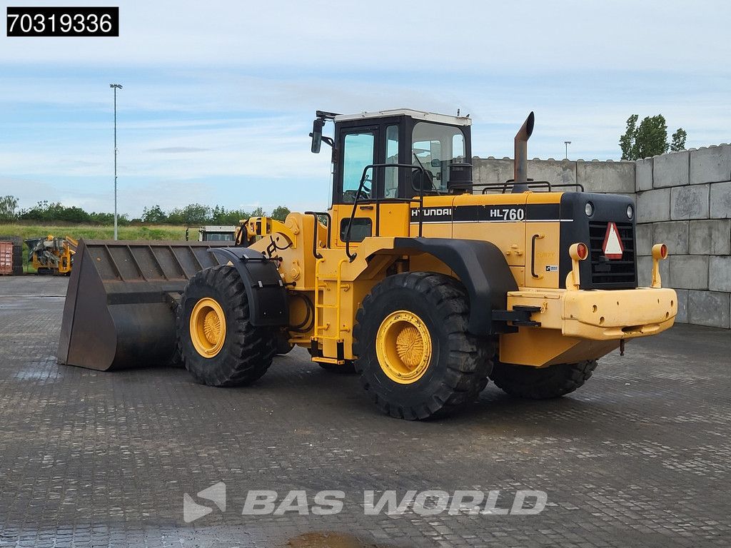 Hyundai HL760