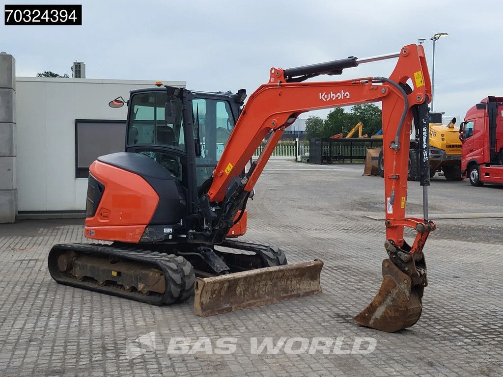 Kubota U50 -5