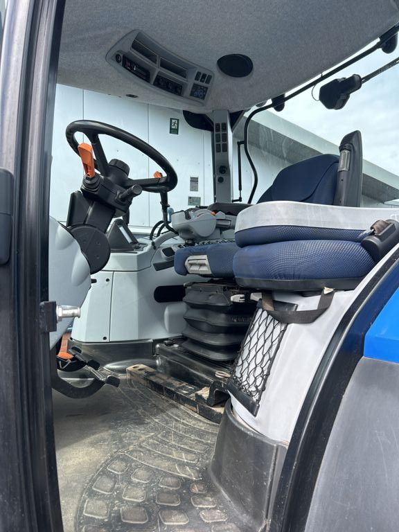 New Holland T6.125S