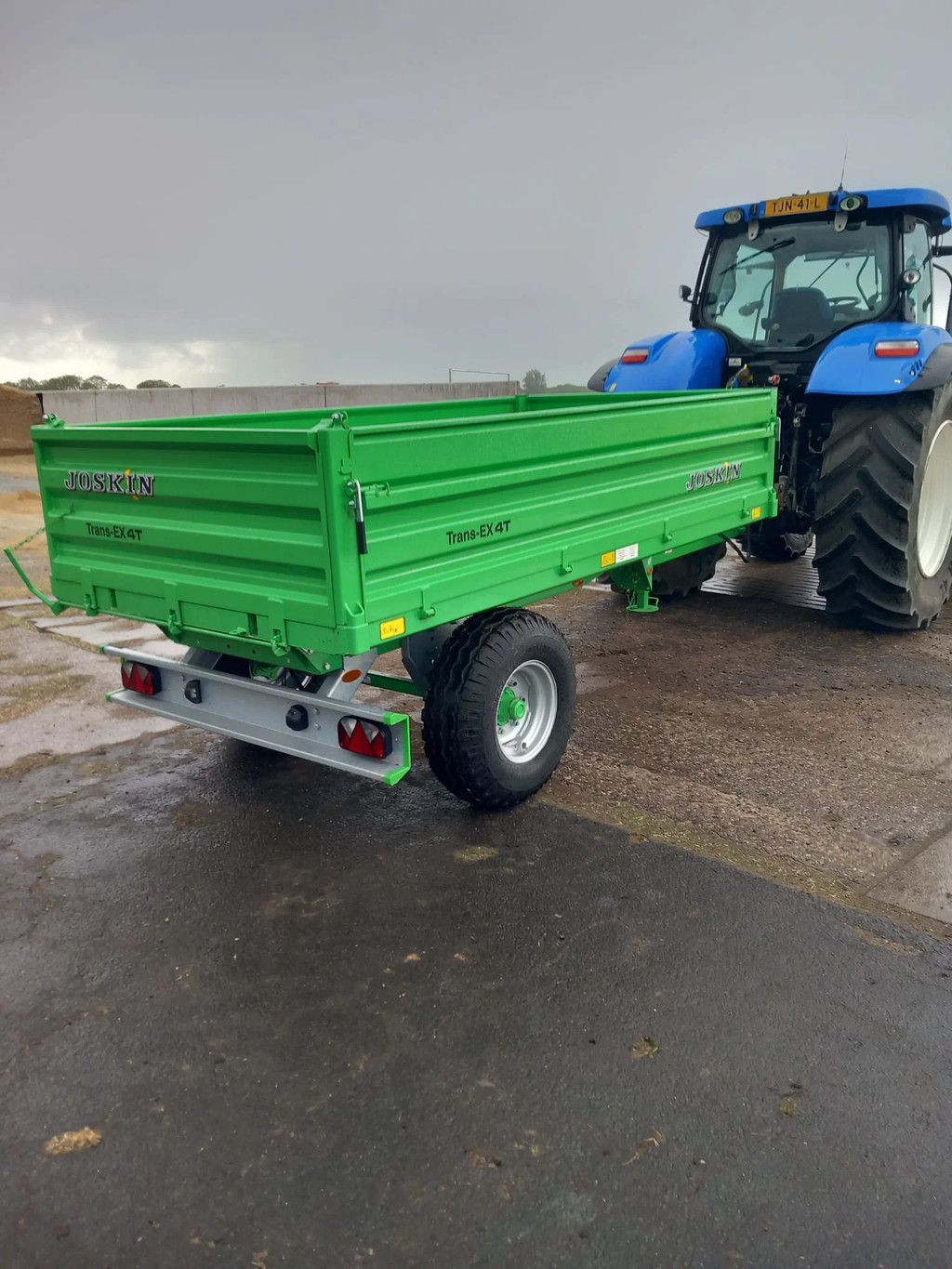 Joskin Trans x 4 ton kipper/bakkenwagen