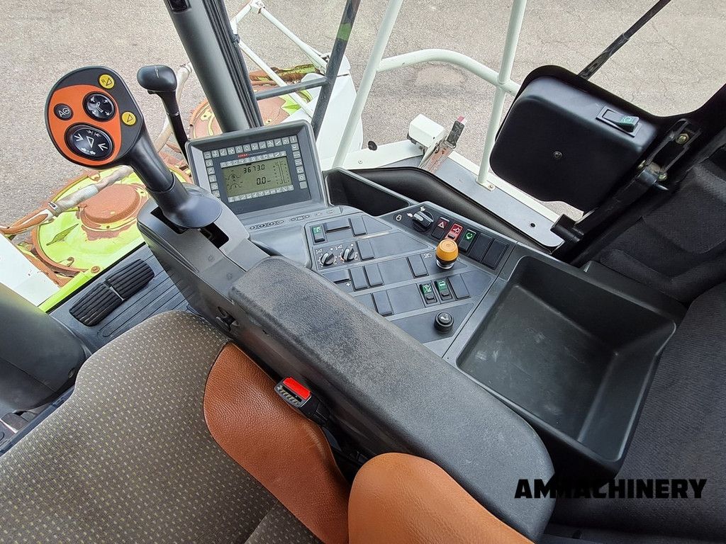 Claas Jaguar 870 including Orbis 600