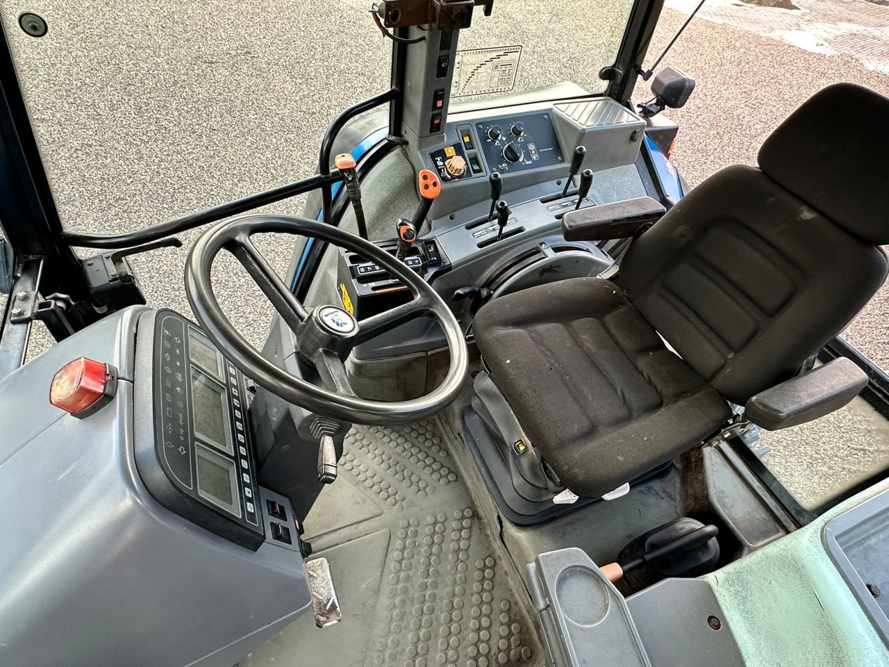 Ford 8240 SLE