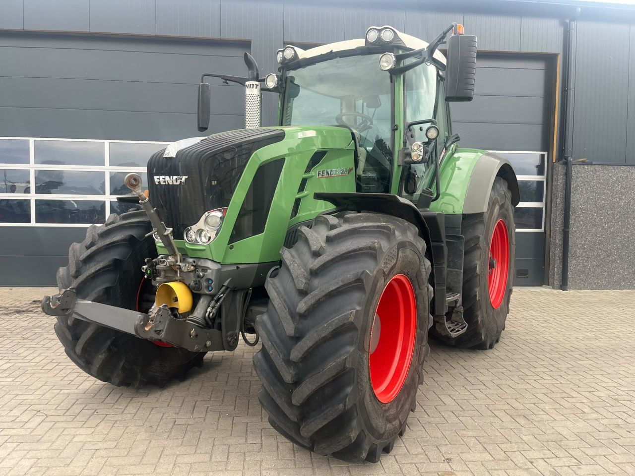 Fendt 826 scr profiplus
