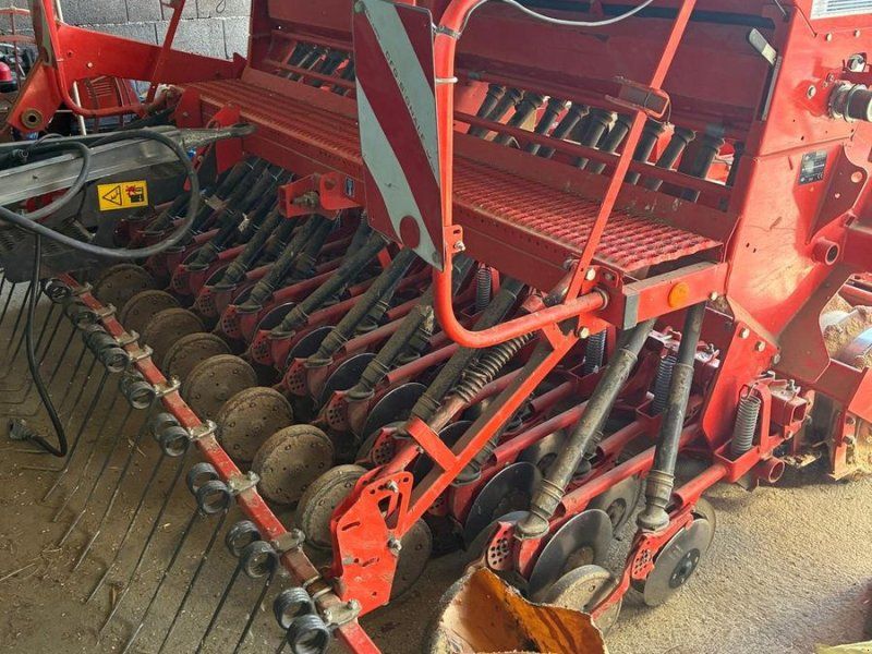 Kuhn HR304D + Integra 3003